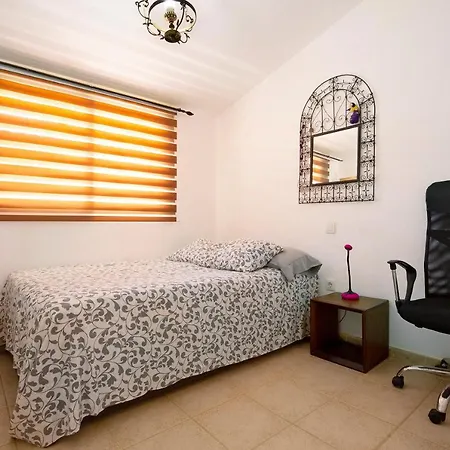 Casa Nino Cueva * 罗萨里奥港