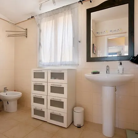 Casa Nino Cueva Holiday home *